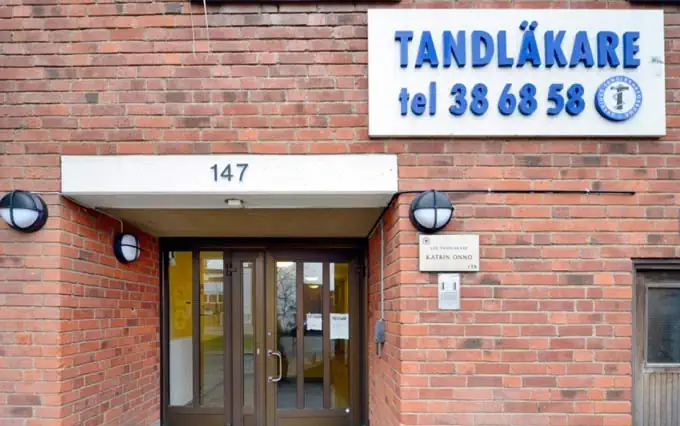 Tandläkare Katrin Onno Hässelby